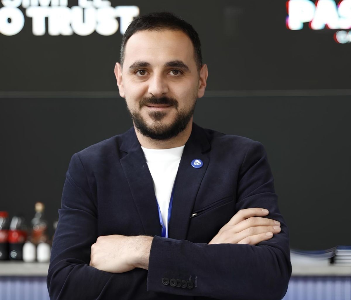Success Story in 10 Questions: Arsen Tadevosyan