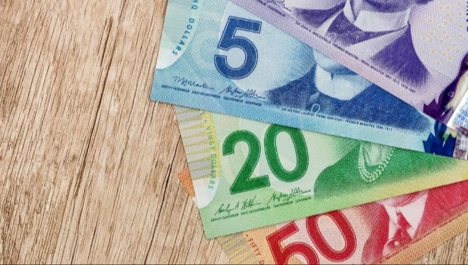 Derek Stevens’ Las Vegas properties accepting Canadian currency through August